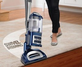 Shark Navigator Lift-Away Deluxe NV360 Review